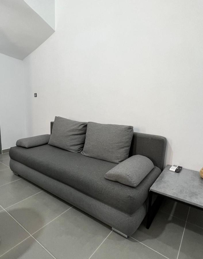 Apartment Thania's House ,4 Minutes From The Center Of Hermoulis