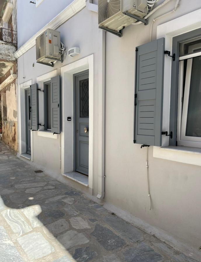 Apartment Thania's House ,4 Minutes From The Center Of Hermoulis