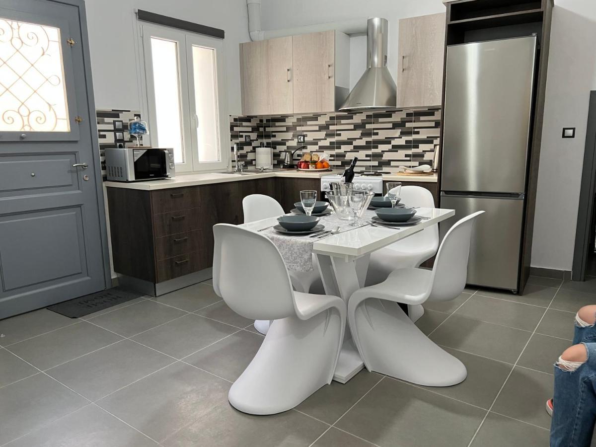 Thania's House ,4 Minutes From The Center Of Hermoulis Apartment Ermoupoli