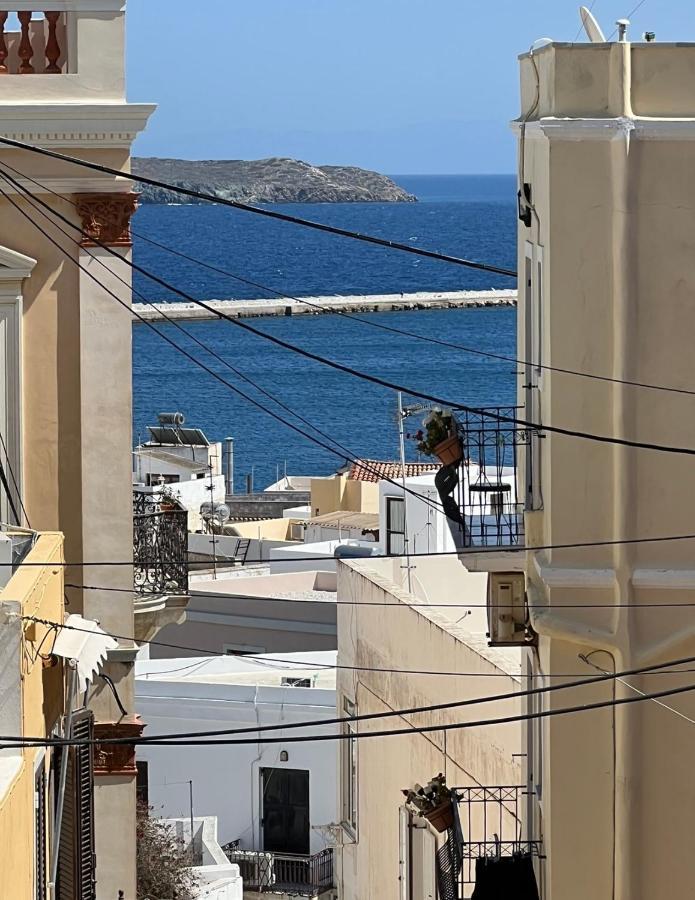 Thania's House ,4 Minutes From The Center Of Hermoulis Ermoupoli